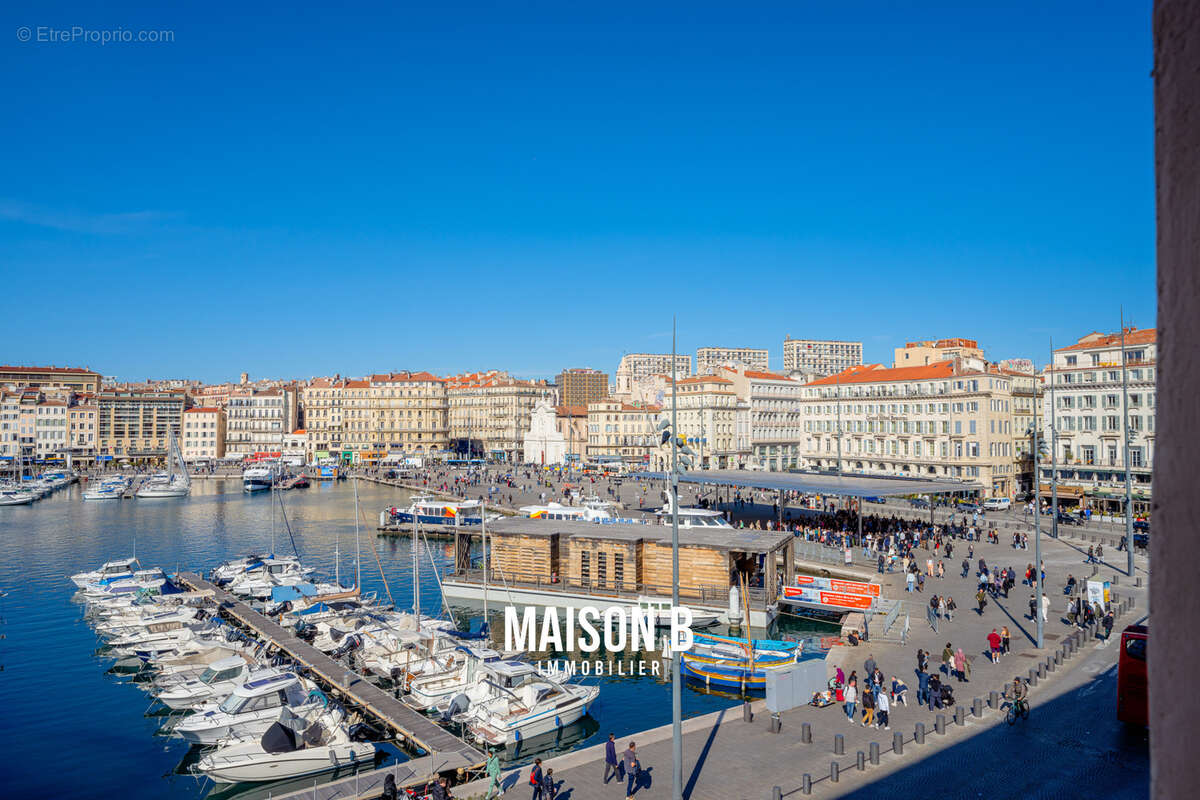 Appartement à MARSEILLE-1E