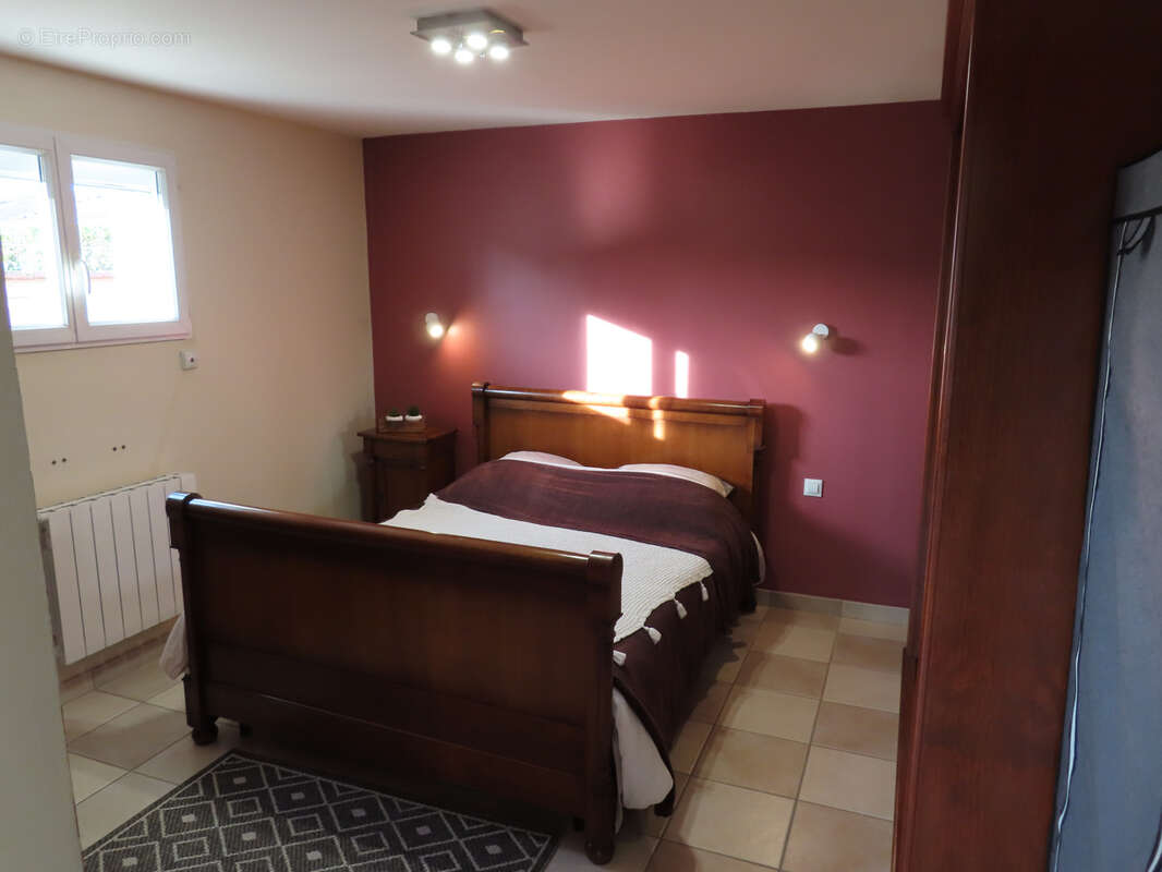 Maison à SAINT-ROMAIN-DE-JALIONAS