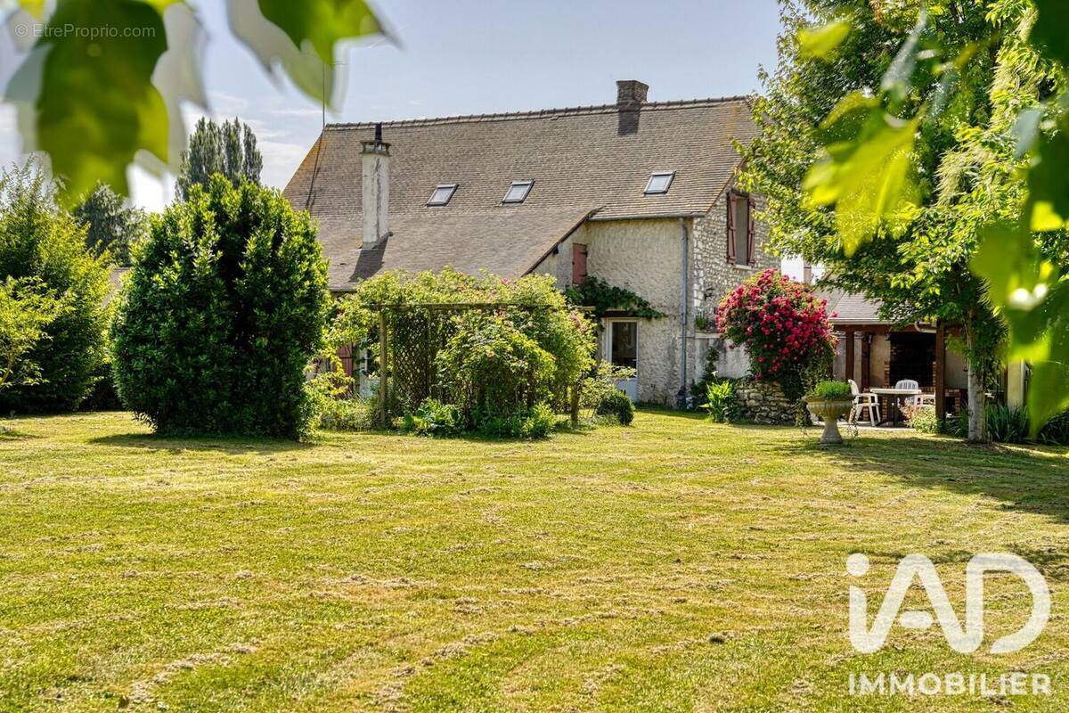 Photo 1 - Maison à GADENCOURT