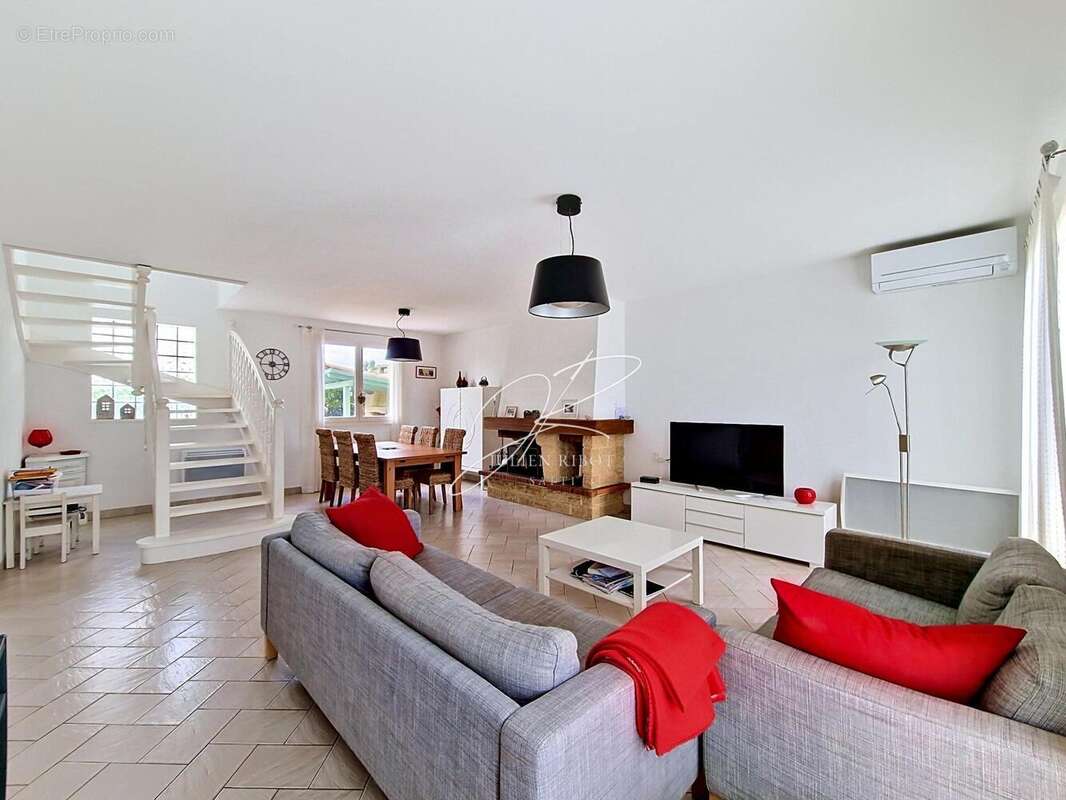 Photo 3 - Maison à SAUVIAN