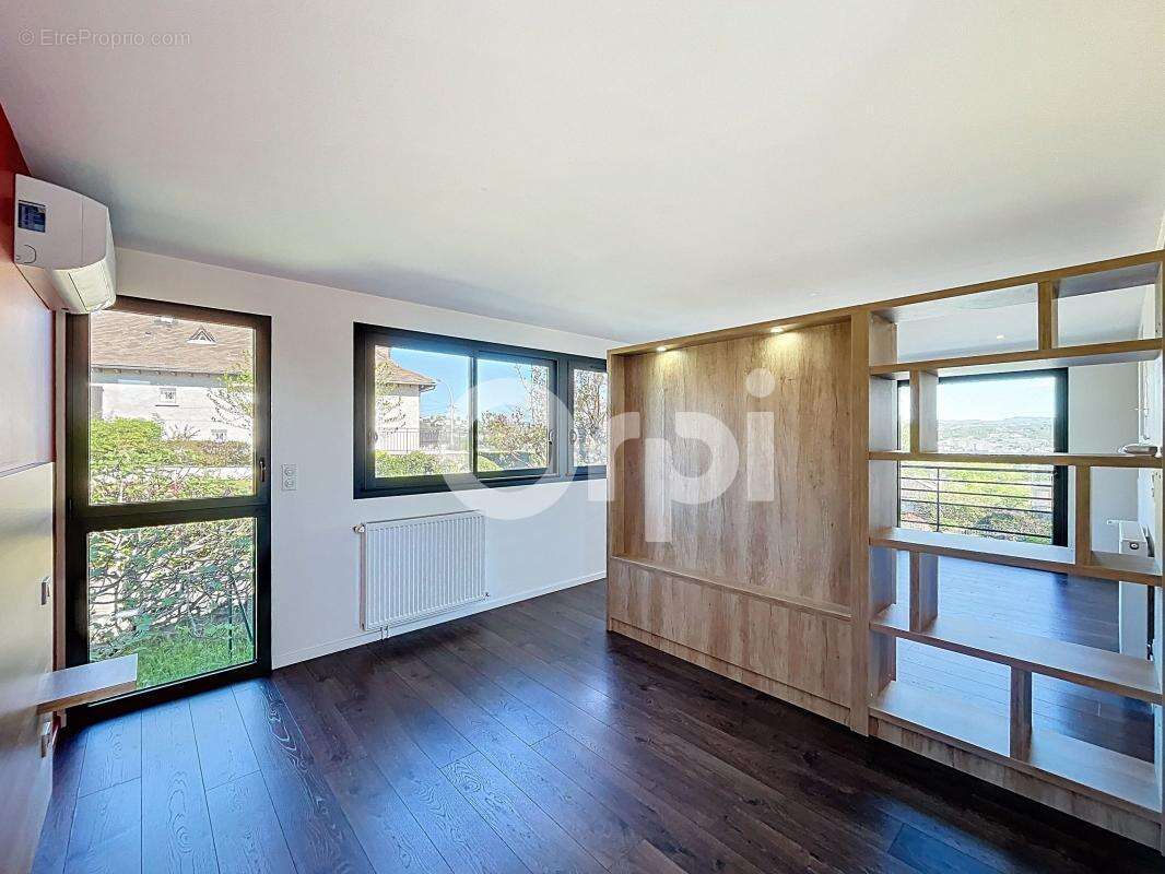 Maison à BRIVE-LA-GAILLARDE