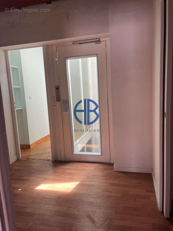 Appartement à RENAGE