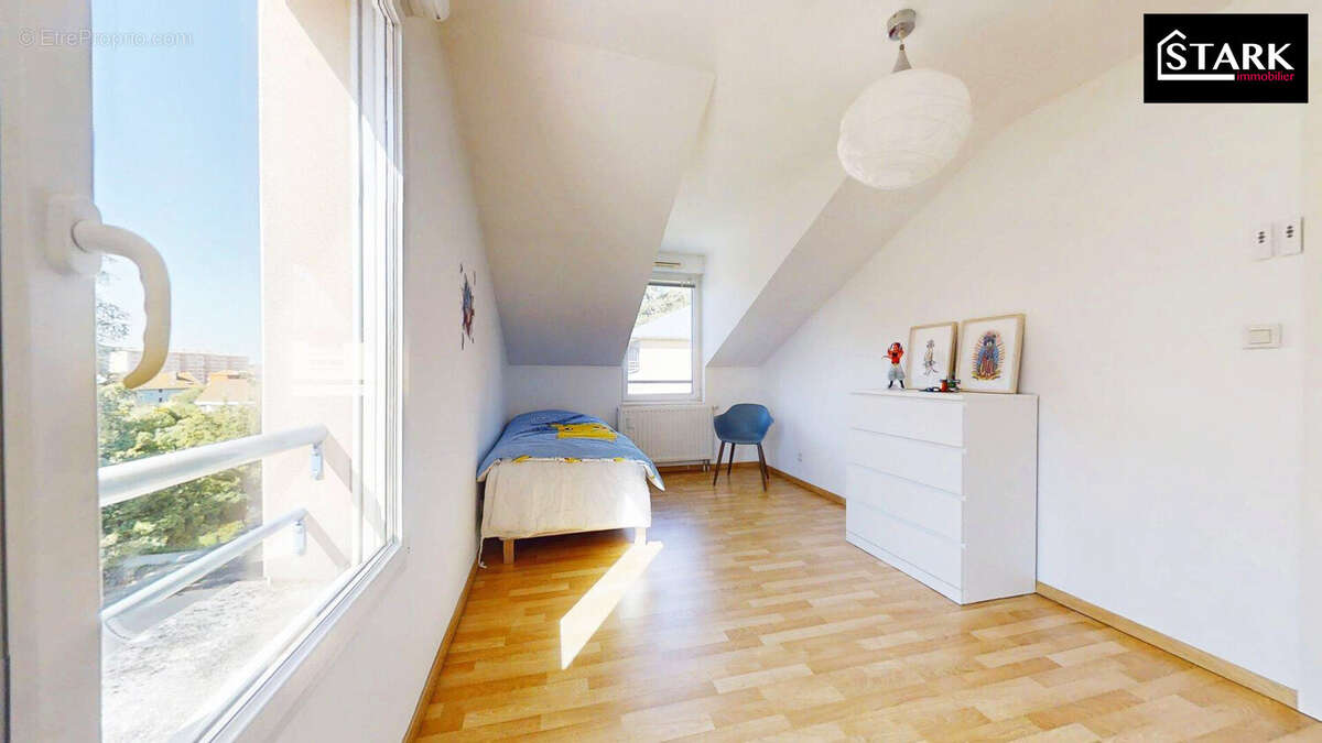 Appartement 86 m² à Belfort  - photo 8