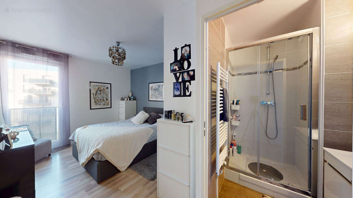 Appartement à LES ULIS