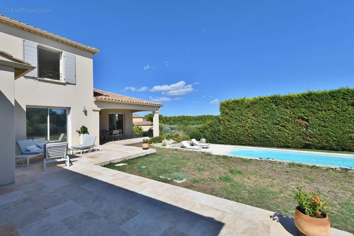 Maison à UZES