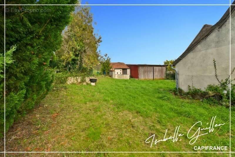 Maison à CHATEAUMEILLANT