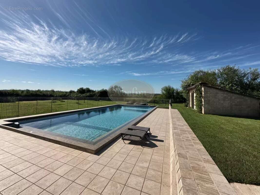 Maison à BOULOGNE-SUR-GESSE