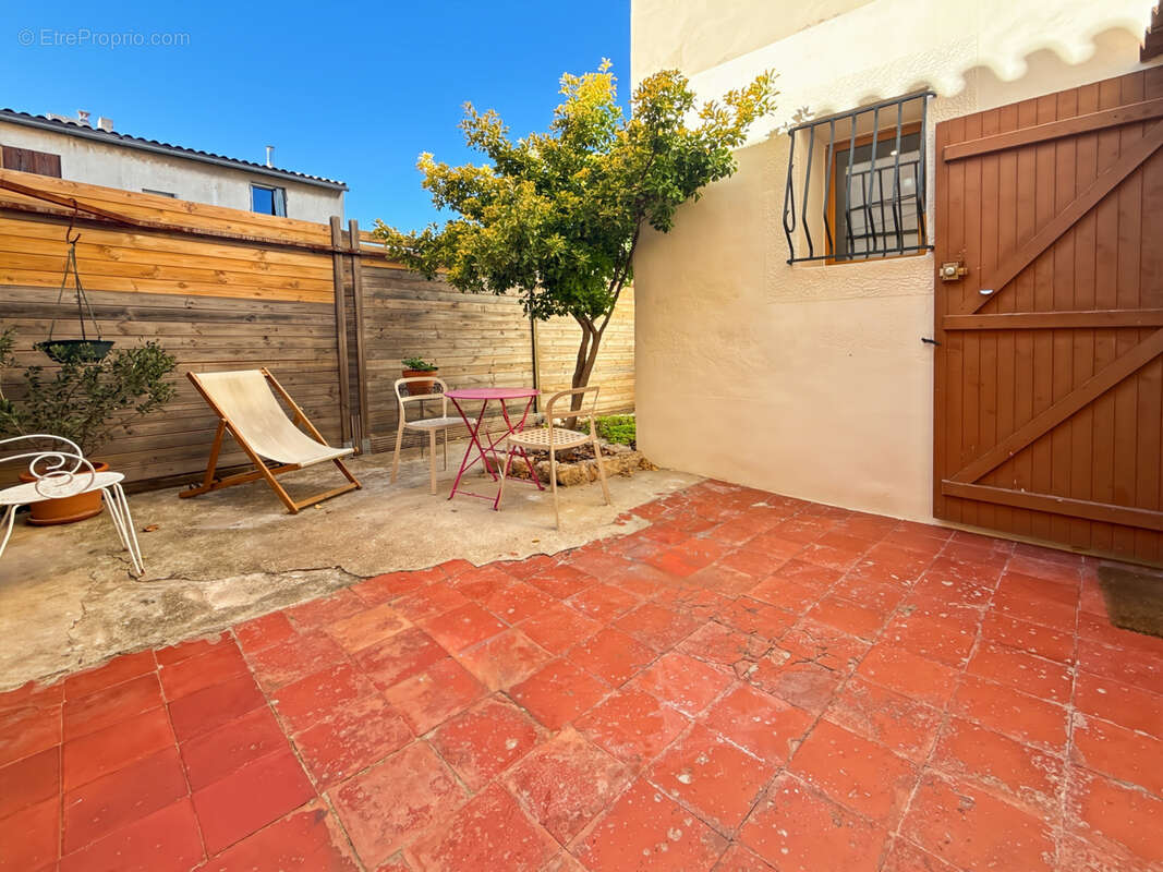 Appartement à MARSEILLE-7E