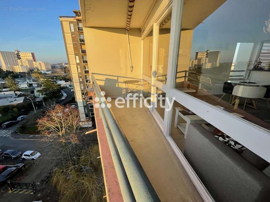 Appartement à LE MEE-SUR-SEINE