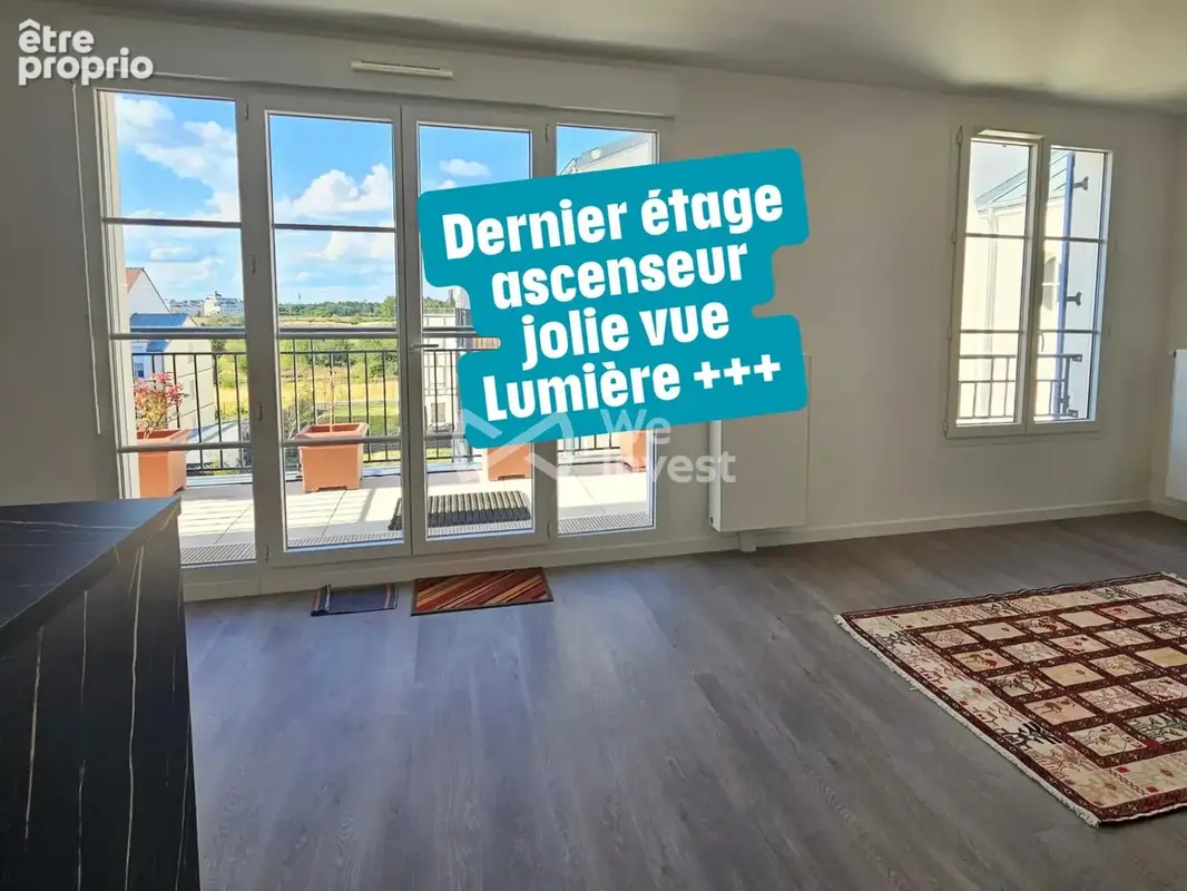 Pièce à vivre  : Magnifique lumière et jolie vue