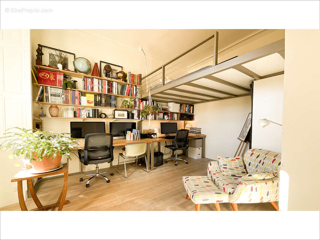 Appartement à NIMES