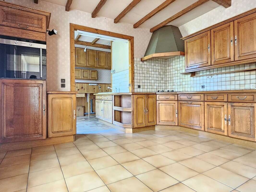 Genech - maison familiale de 160m² - photo 4