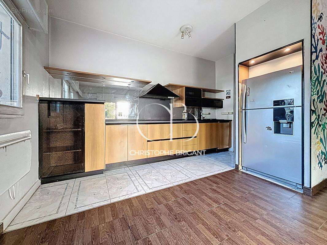 Appartement à LE KREMLIN-BICETRE