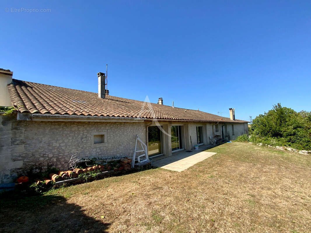 Maison Saint Ciers Du Taillon 163 m2 - photo 18