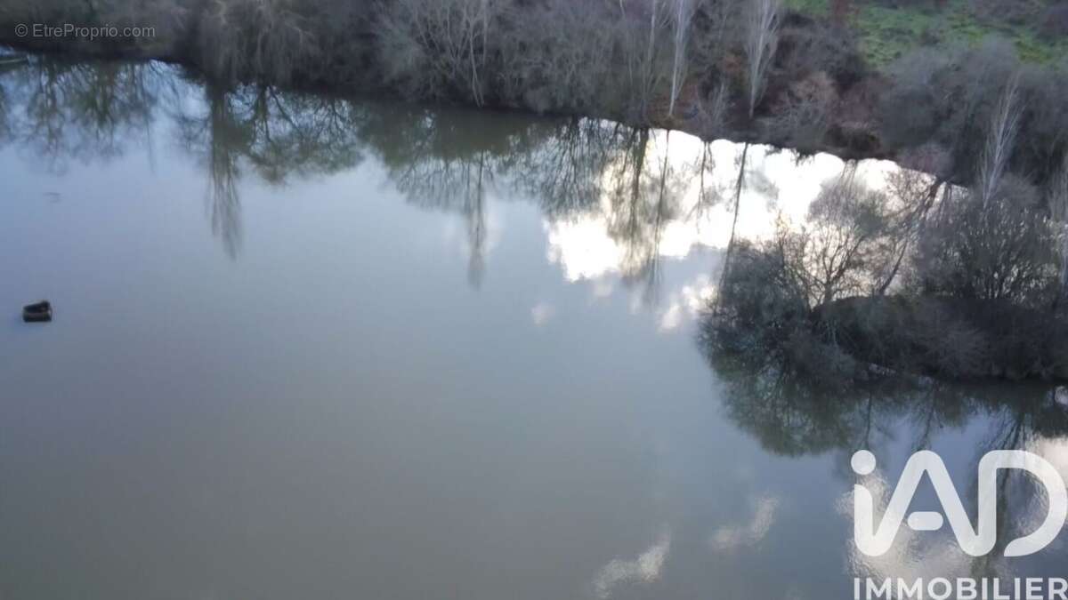 Photo 3 - Terrain à SAINT-DESIRE