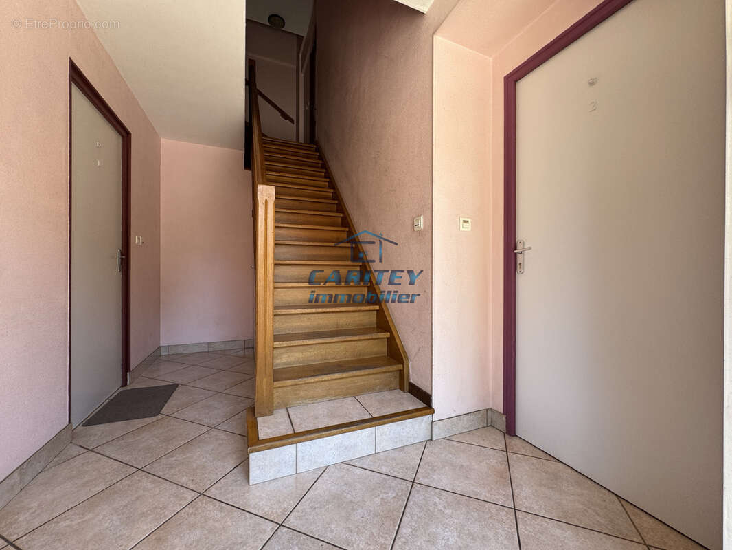 Appartement à LURE