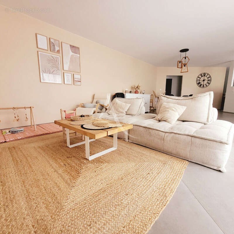 Maison à LA BOISSIERE-DES-LANDES