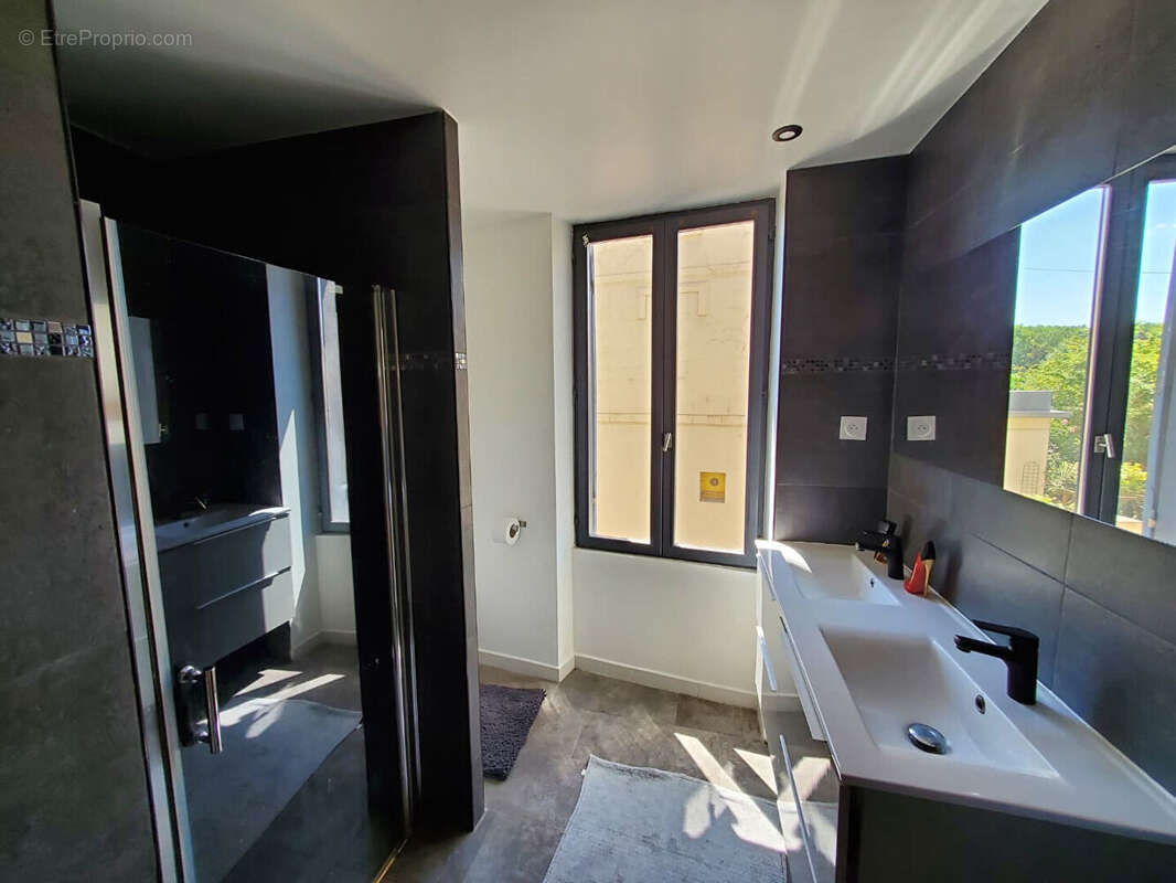 Appartement à LA FRETTE-SUR-SEINE