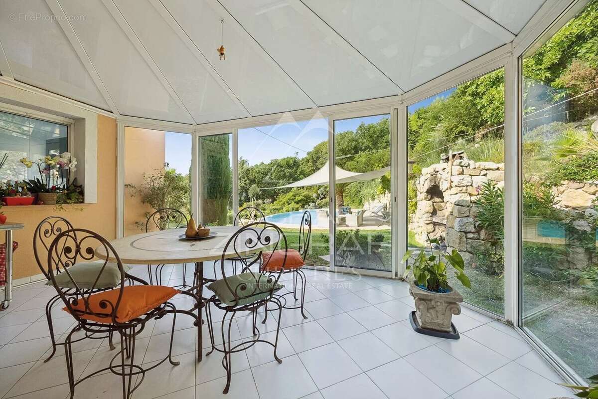 Propriété vue mer dans un écrin de sérénité - photo 8