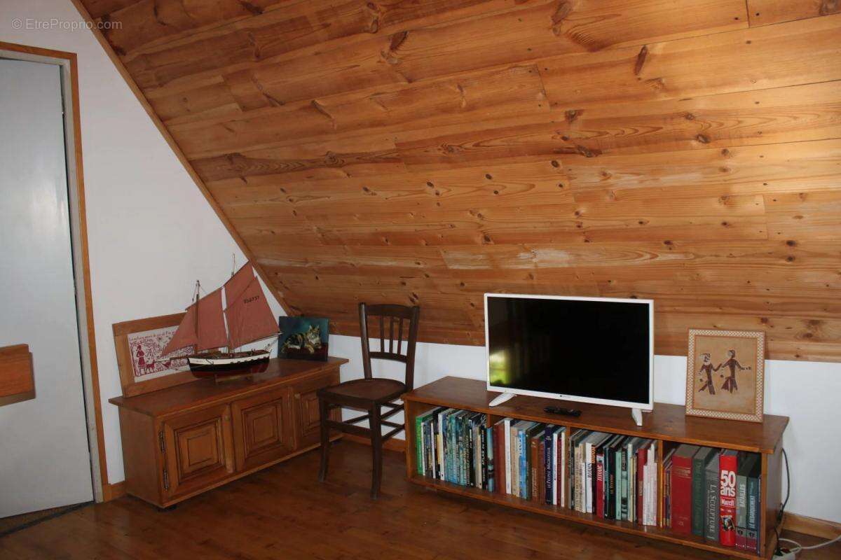 Maison à FONTANES-DU-CAUSSE