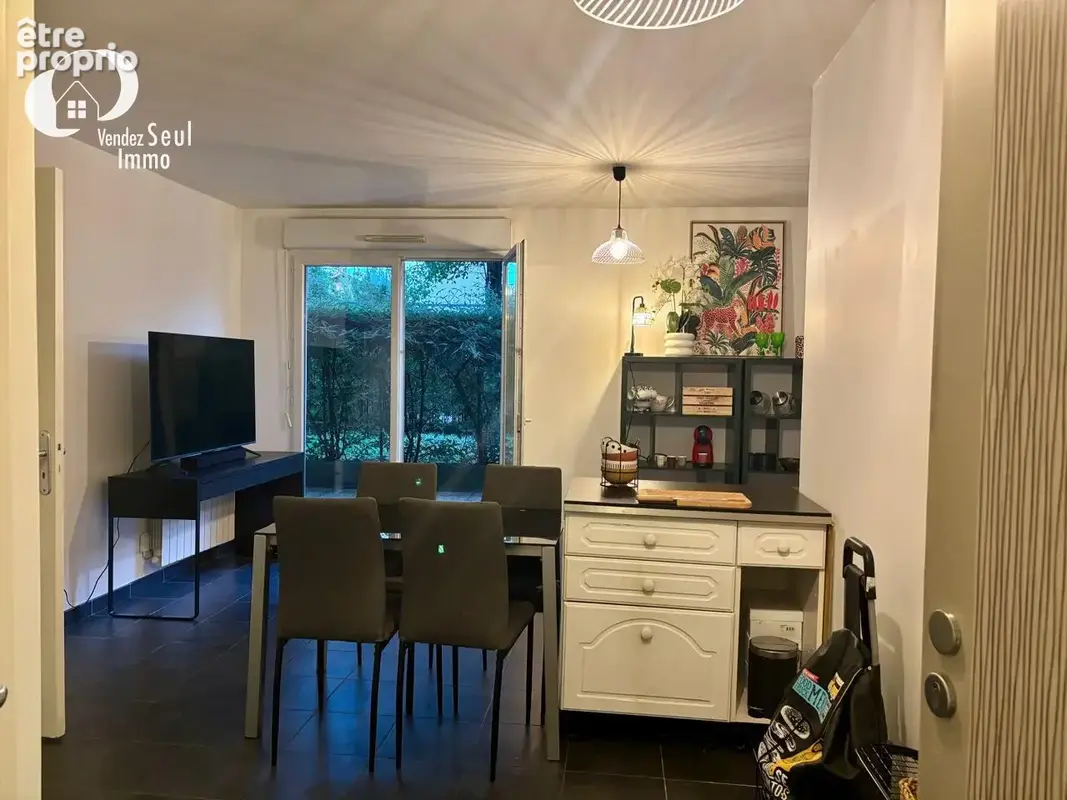 Appartement T2   45 m2 avec terrasse   Lyon 9 (Valmy) - photo 3