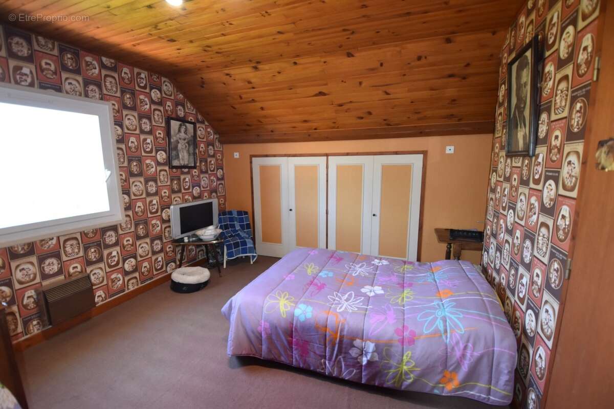 Maison à vendre 7 pièces DIGOIN (71) - photo 9
