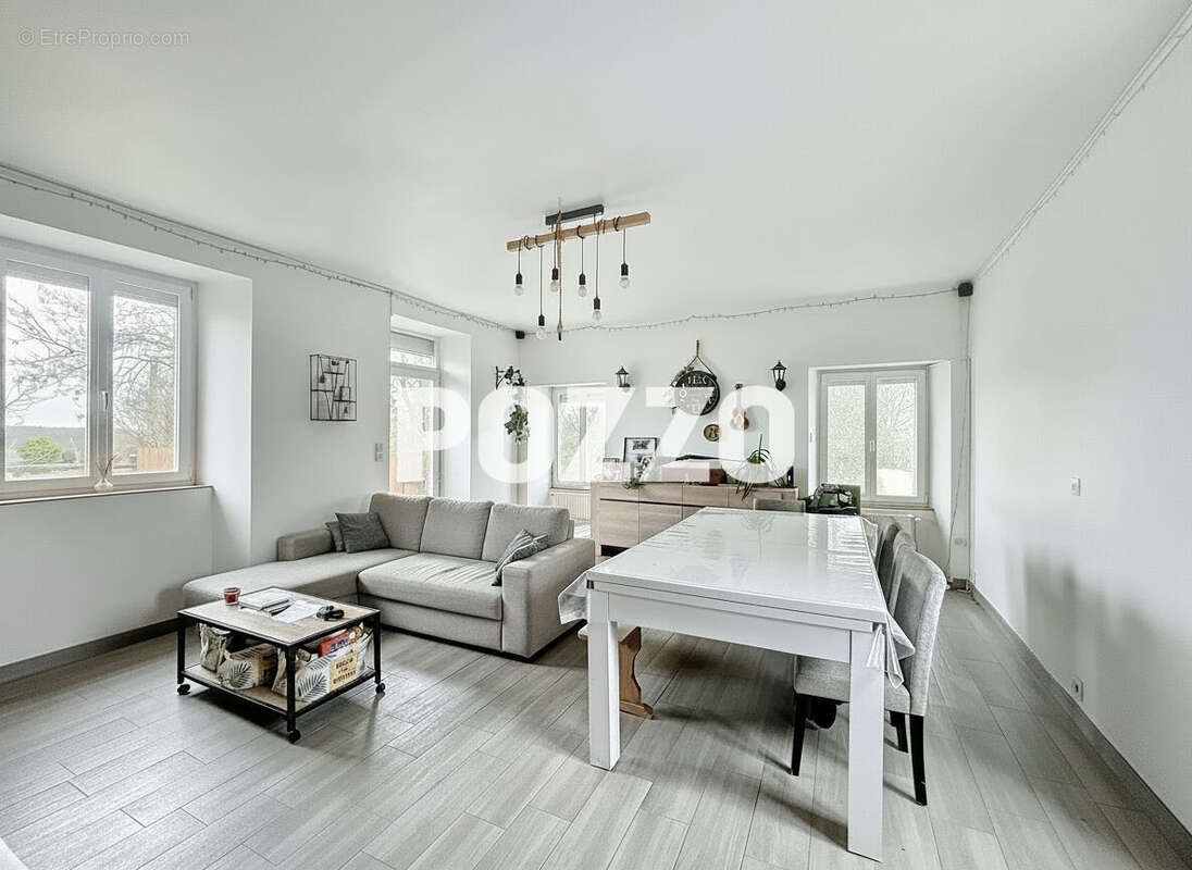 Maison à MONTFIQUET