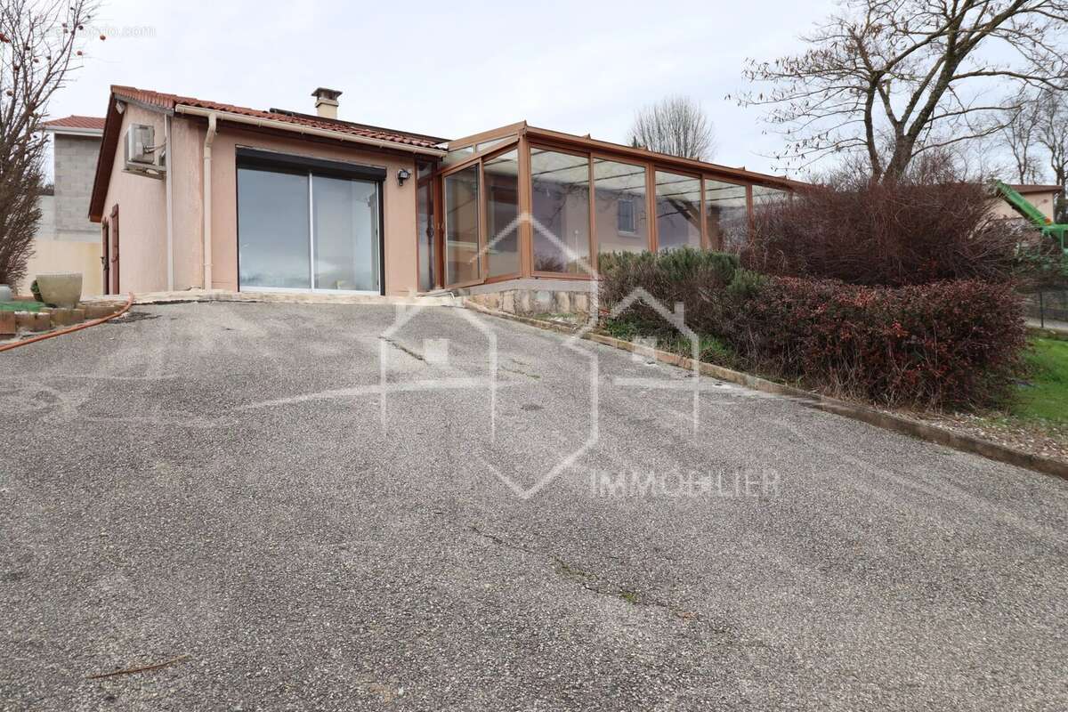Maison à REVEL-TOURDAN