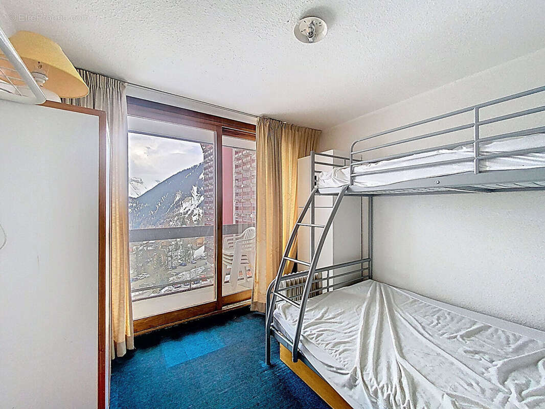 Baisse de prix ! T2 avec deux balcons et vue montagne - photo 6