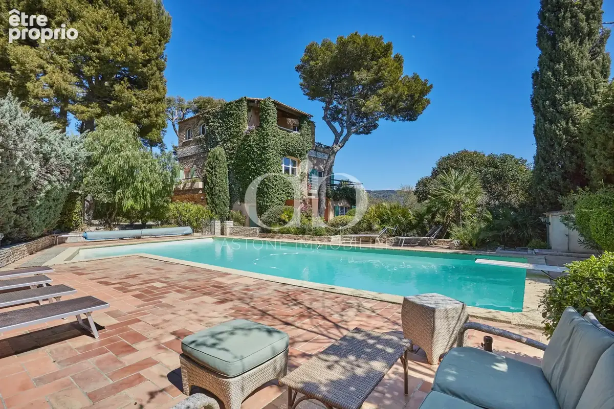 Cassis / propriete avec une vue magnifique - photo 3