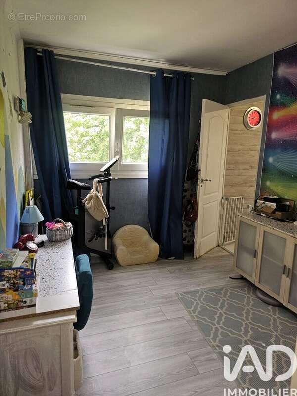 Photo 9