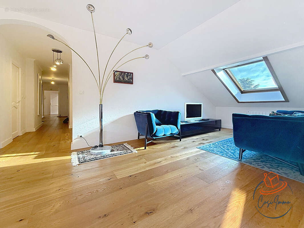 Appartement à DIVONNE-LES-BAINS