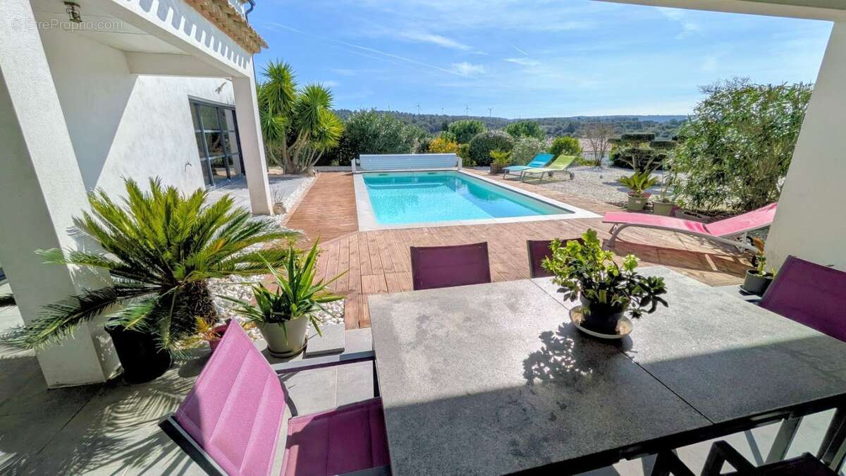 Maison 175 m² à Escales  - photo 49