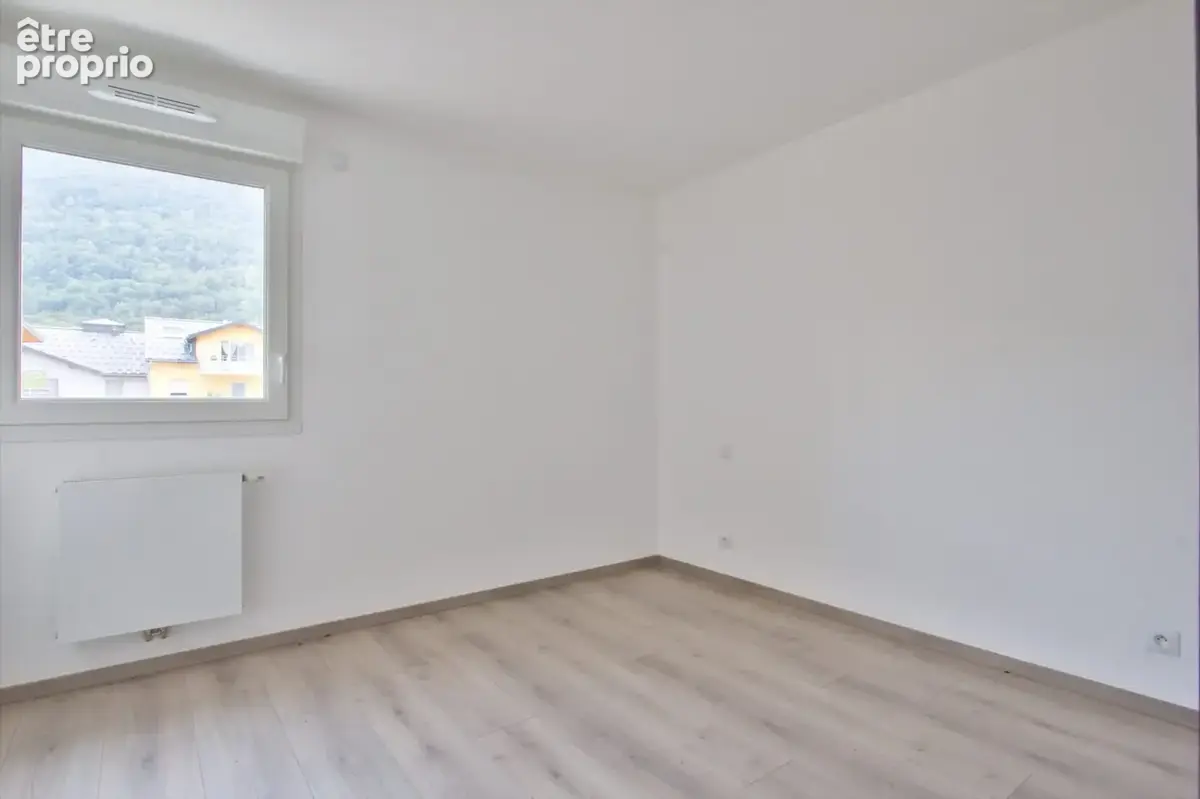 Appartement 4 pièces 91 m² à vendre à Aigueblanche (73260) - photo 9