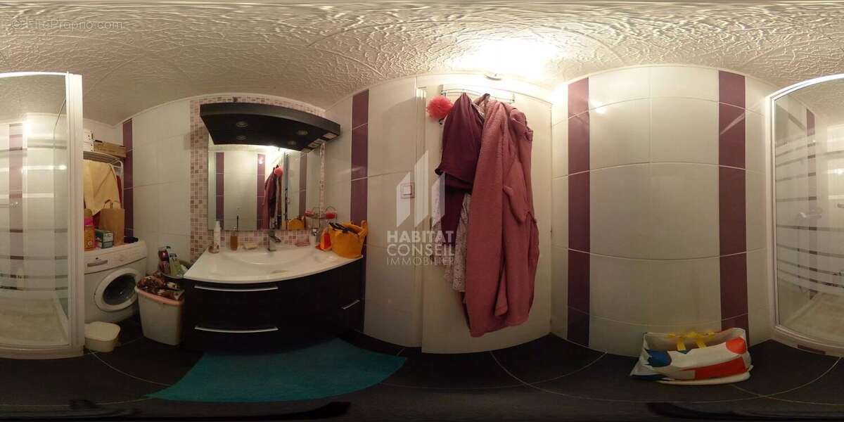 Appartement à VIZILLE