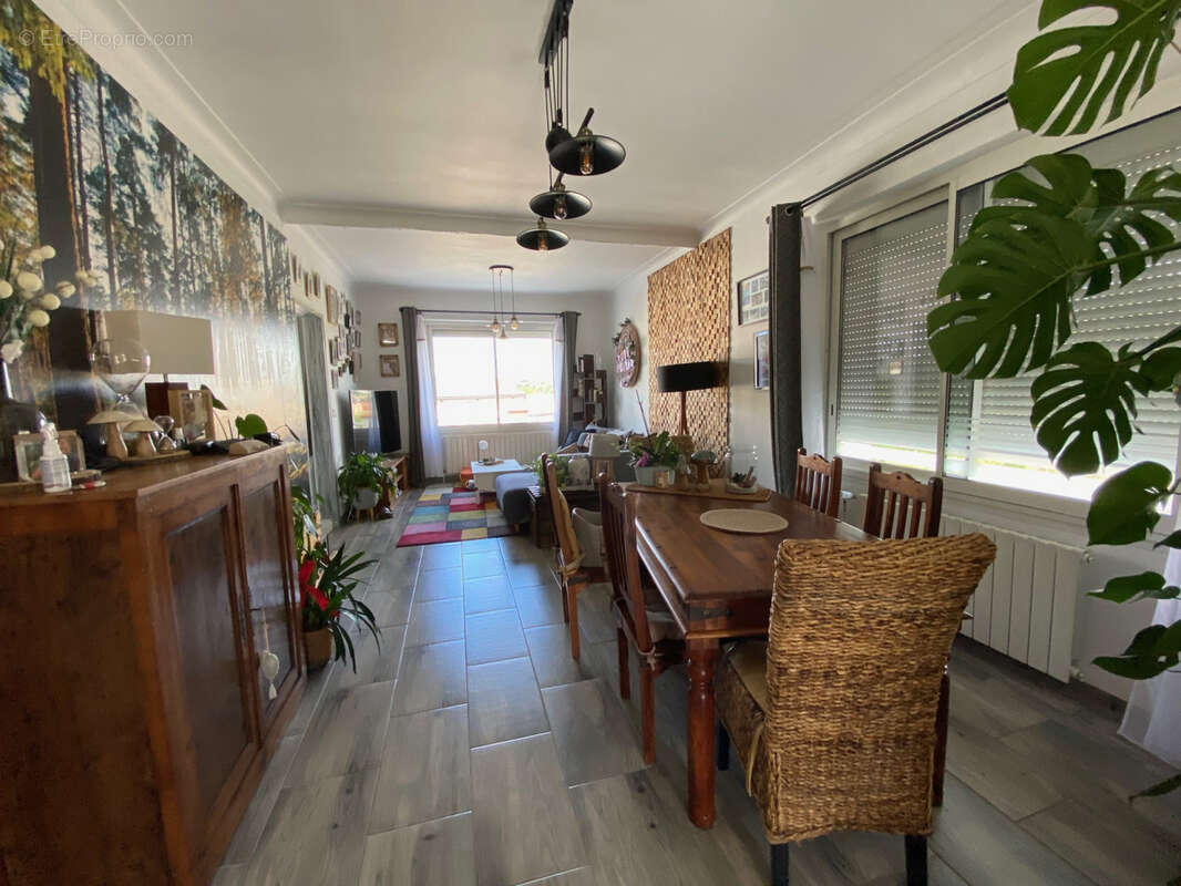 Maison à MONSEMPRON-LIBOS