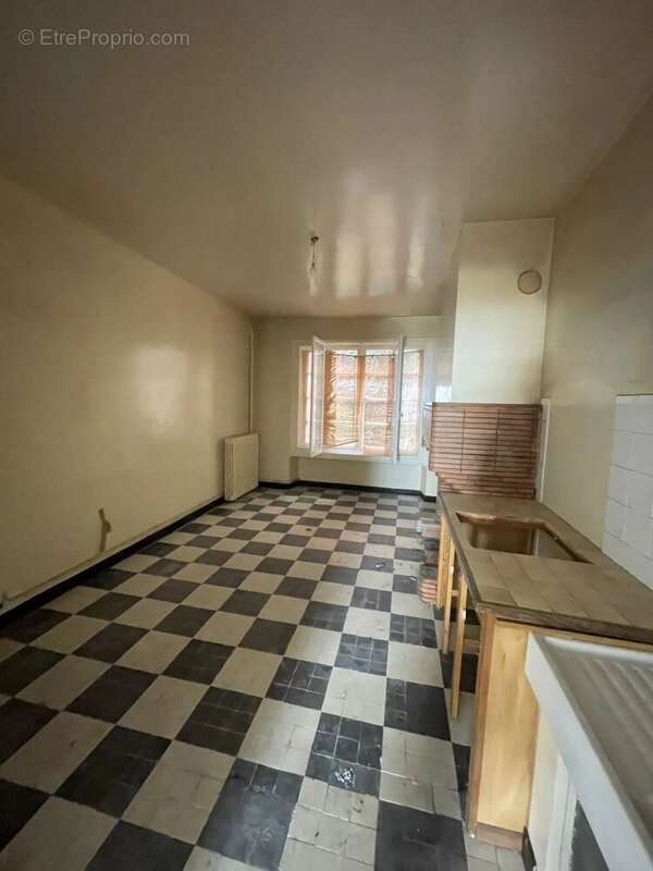 Maison à SALIES-DU-SALAT