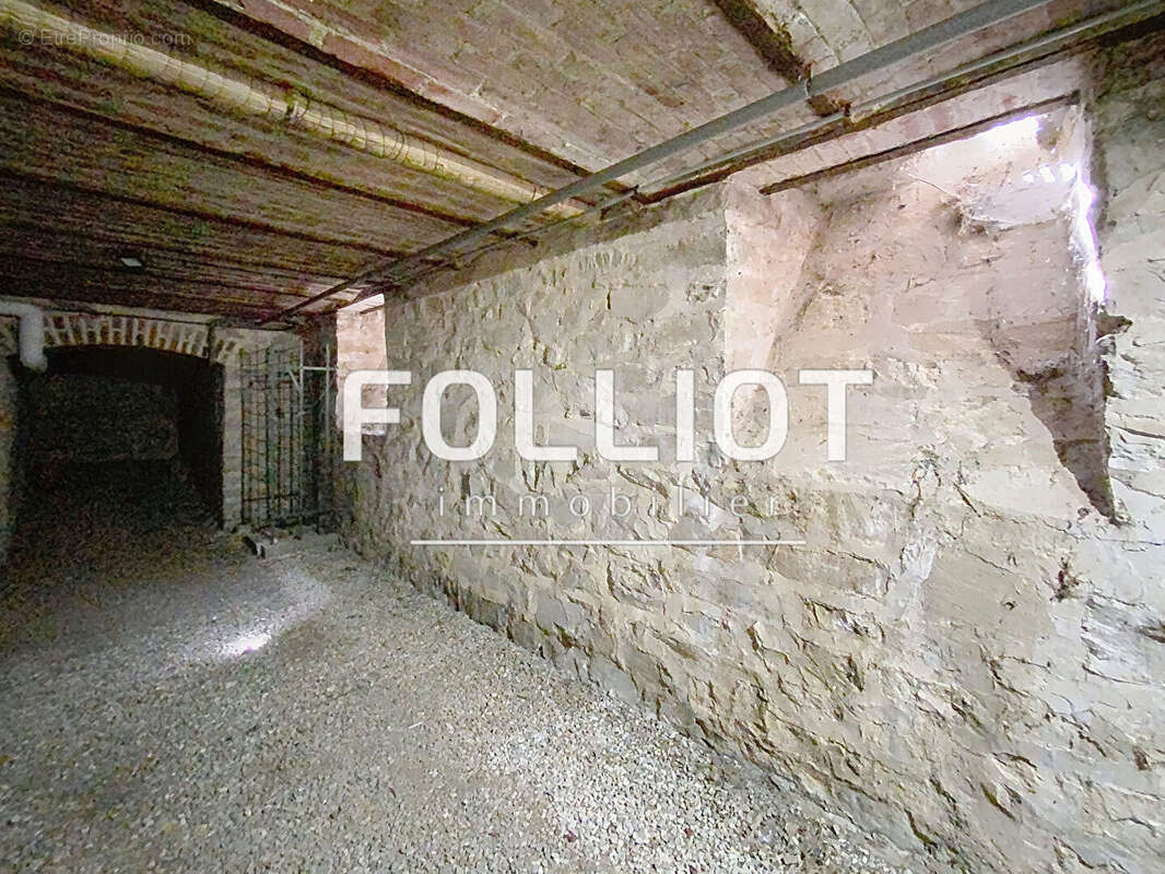 Maison à SAINT-MARTIN-DES-BESACES