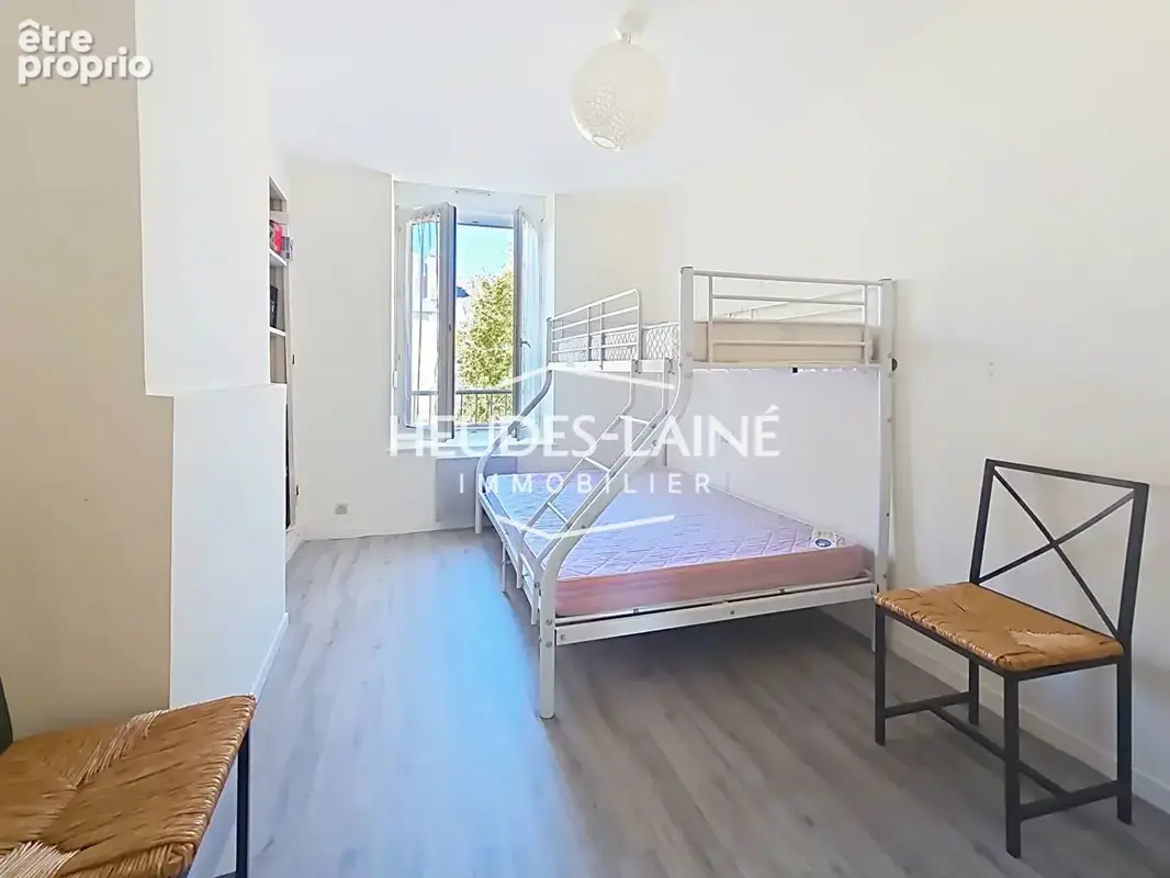 Appartement  F4 3 chambres 99m²  centre-ville - 50300 AVRANCHES - photo 6