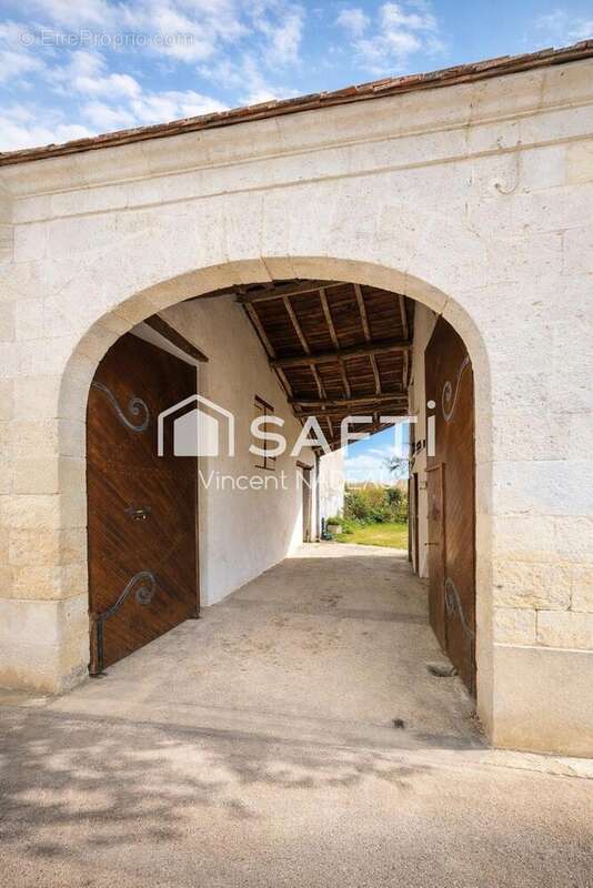 Photo 3 - Maison à SAINT-YRIEIX-SUR-CHARENTE