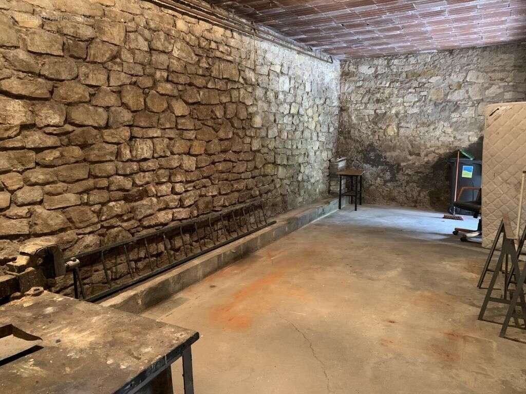 Maison à SAINT-AMAND-MONTROND