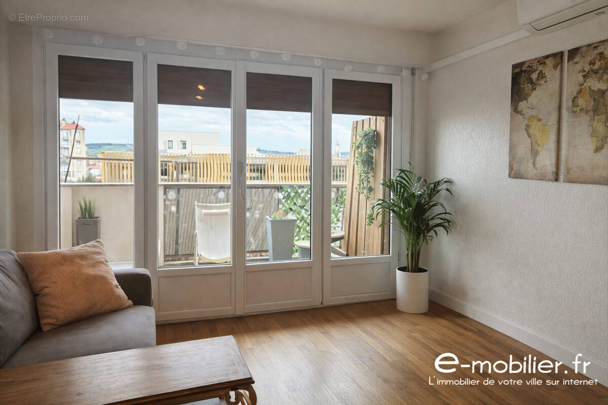 Appartement à ROANNE
