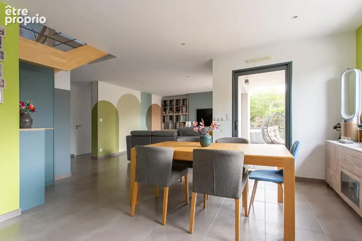 Maison Mouzillon 6 P . 4 Chs . Bureau . 138.77 M² . T 681 M² . Garage . Terrasse . Balcon - photo 4