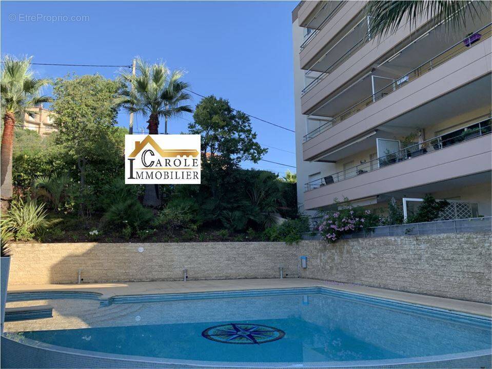 Appartement à MANDELIEU-LA-NAPOULE