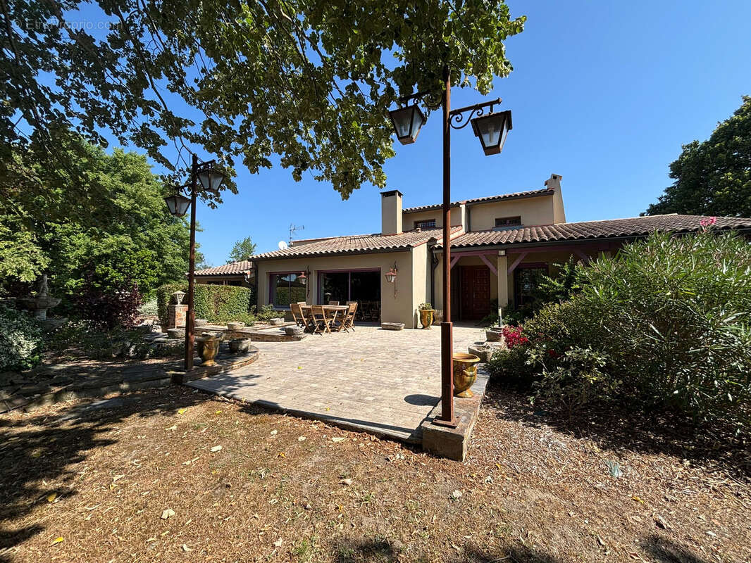 Maison à LABASTIDE-D'ANJOU