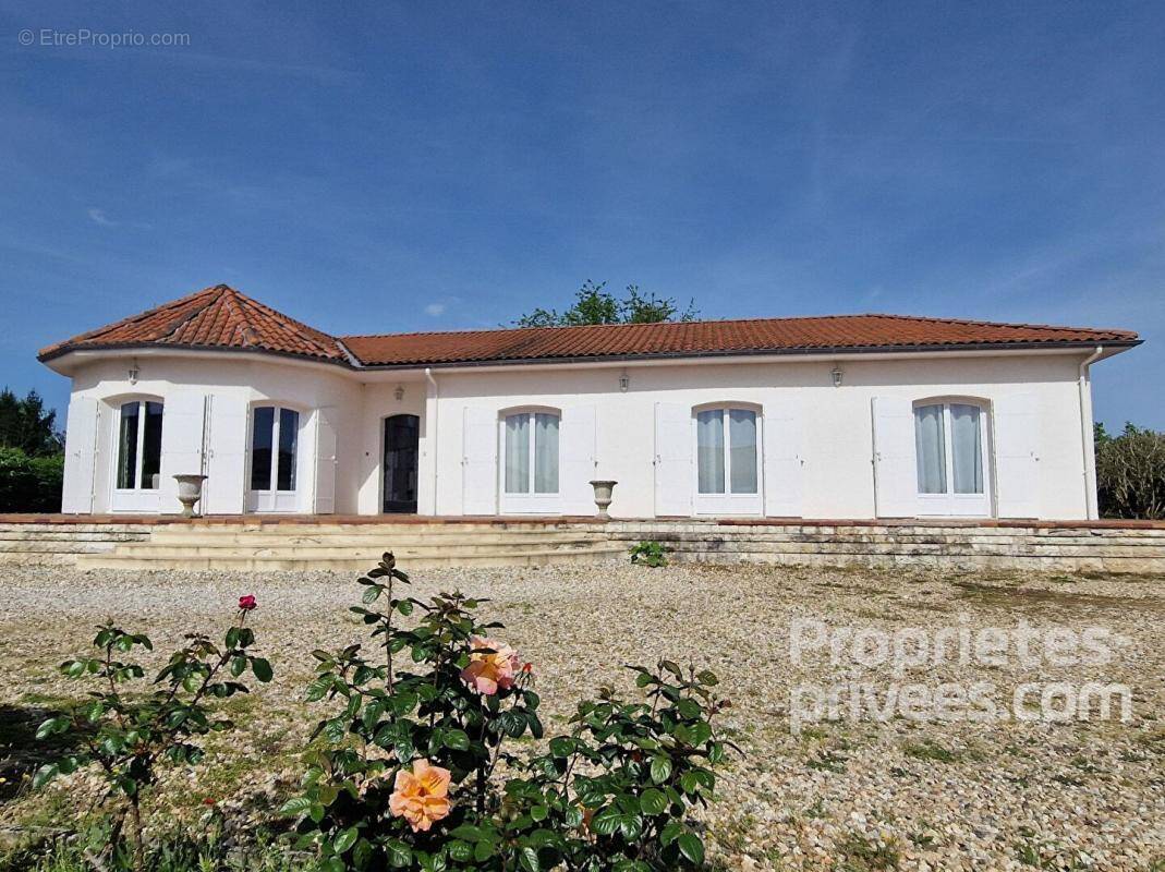 Maison à SAINT-ANDRE-DE-CUBZAC