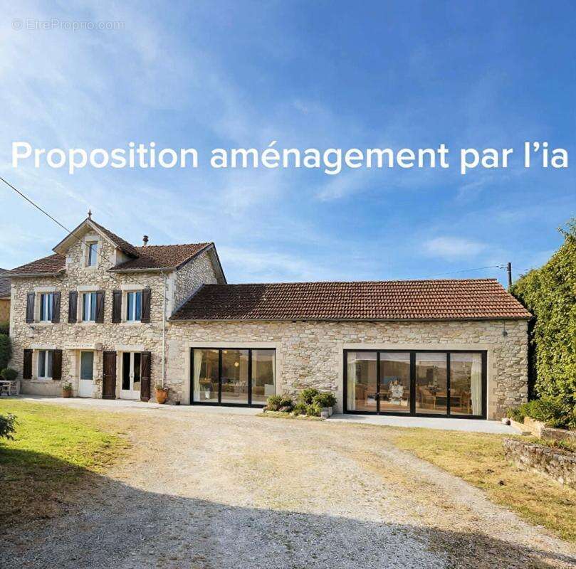 Maison à SARLAT-LA-CANEDA