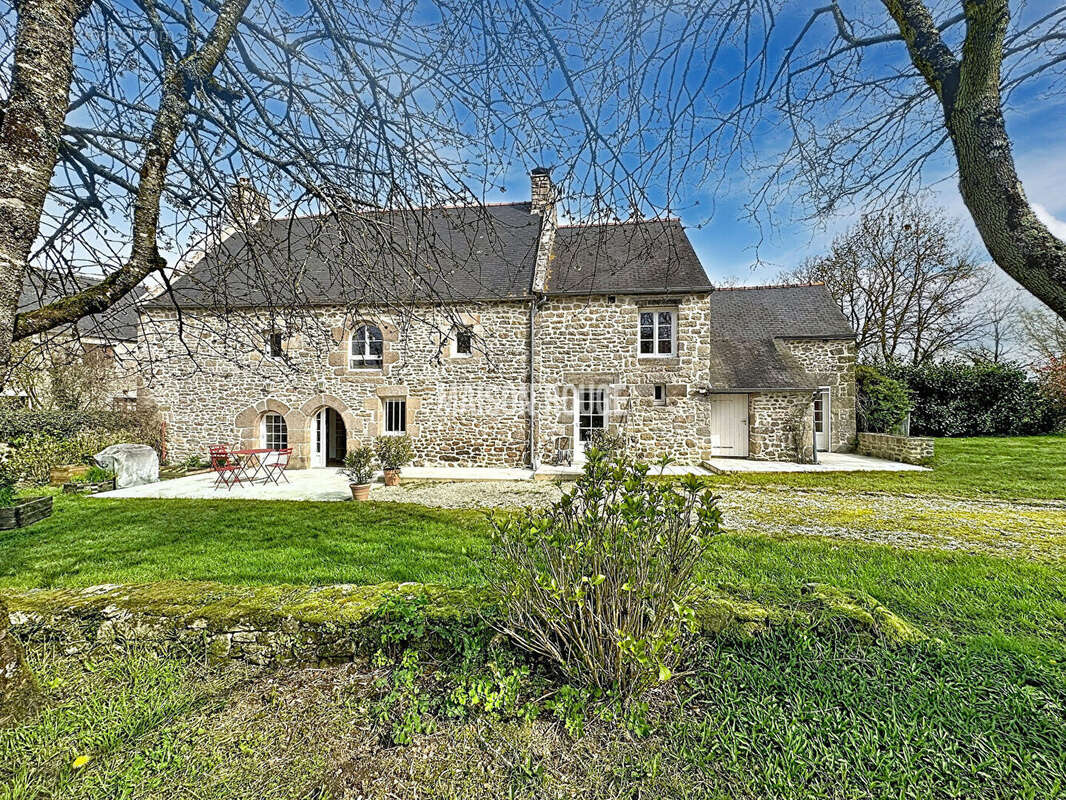 Maison à PLELAN-LE-PETIT
