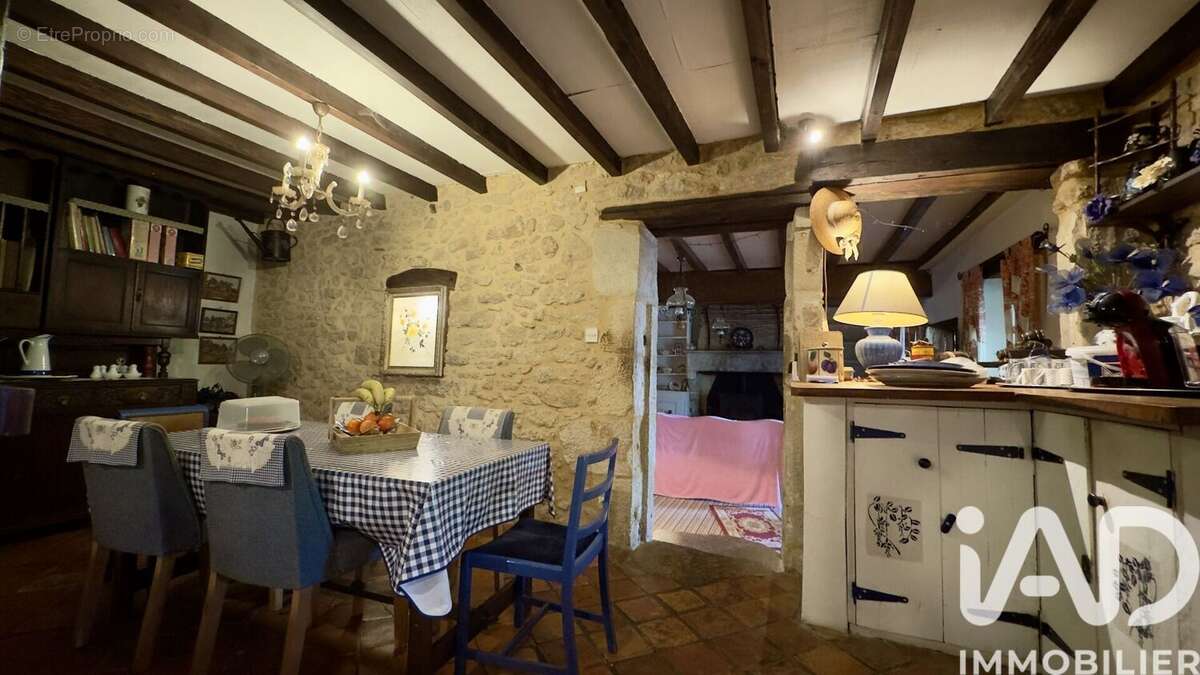 Maison 190 m² à Dieulivol  - photo 5