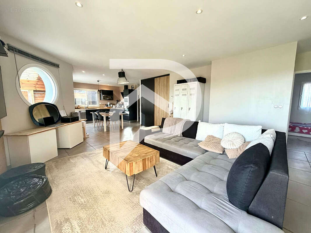 Maison à LABASTIDE-MONREJEAU